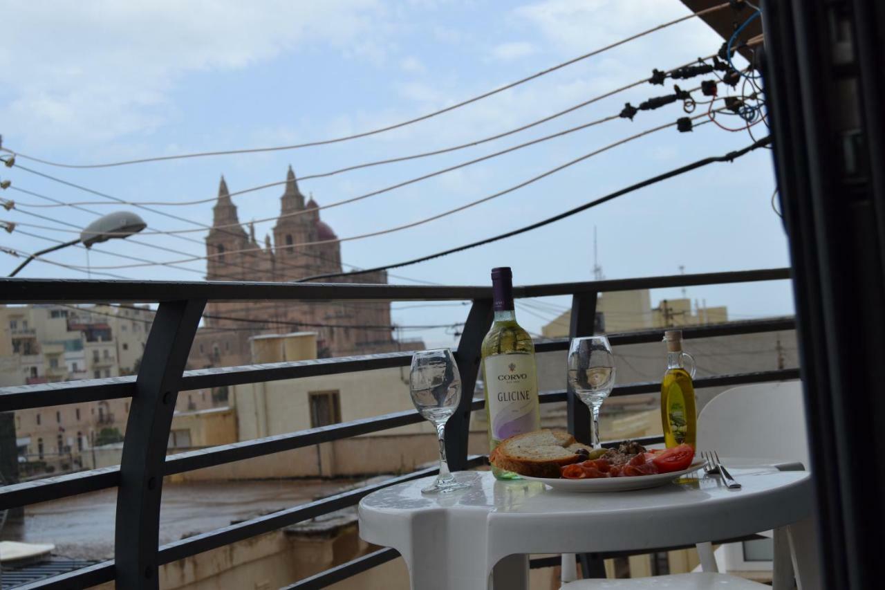 Mellieha Town Centre Bright & Spacious 3 Bedroom Apartment 외부 사진