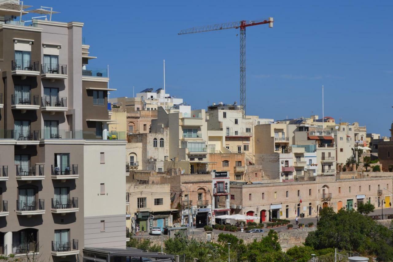 Mellieha Town Centre Bright & Spacious 3 Bedroom Apartment 외부 사진