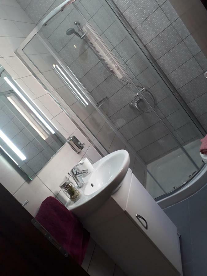 Mellieha Town Centre Bright & Spacious 3 Bedroom Apartment 외부 사진